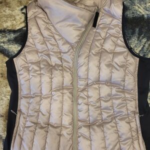 Women's Quilted Vest in Cream and Black